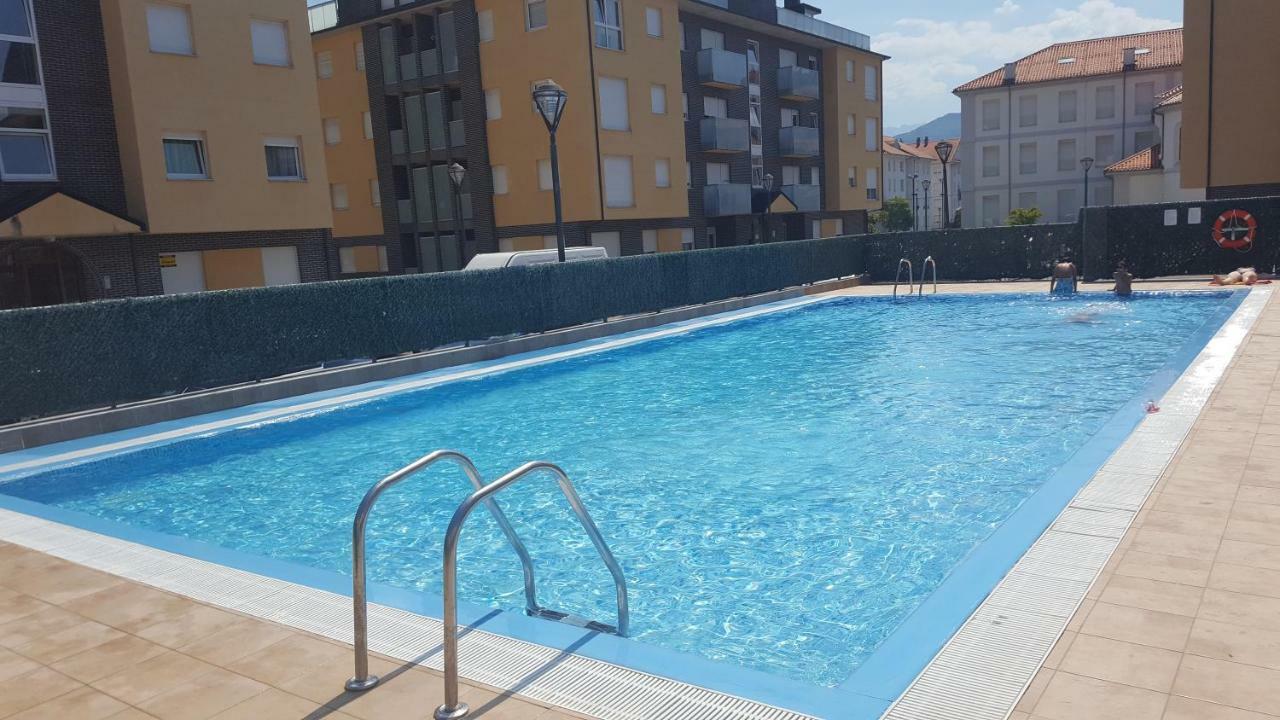 Apartamento En Urbanizacion Con Piscina Centro De Unquera-Val De San Vicente Ideal Parejas Eksteriør billede